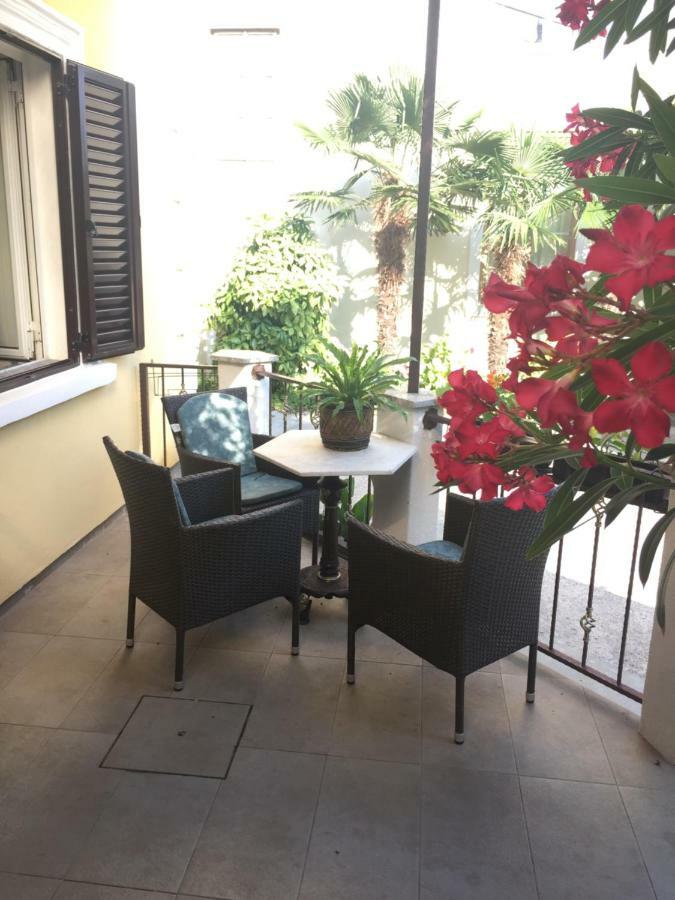 Rooms Tusculum Opatija Buitenkant foto