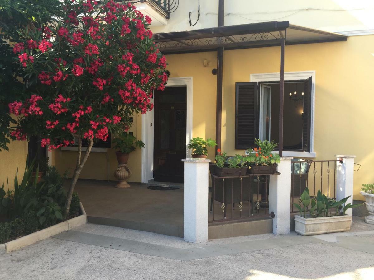 Rooms Tusculum Opatija Buitenkant foto